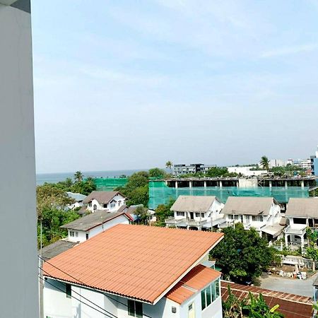Sweet Seaview Flr6 With Toproop Pool Flr7 At The Blux Bangsaen Eksteriør billede